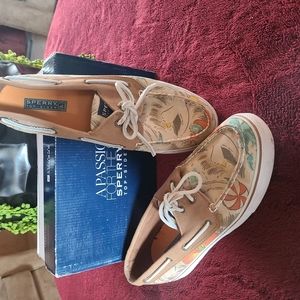 Colorful Sperry